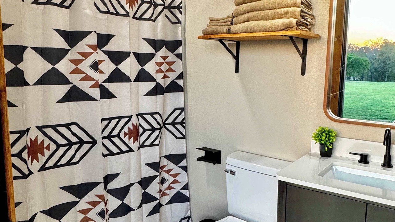 Photo of Bathroom in Tahlequah