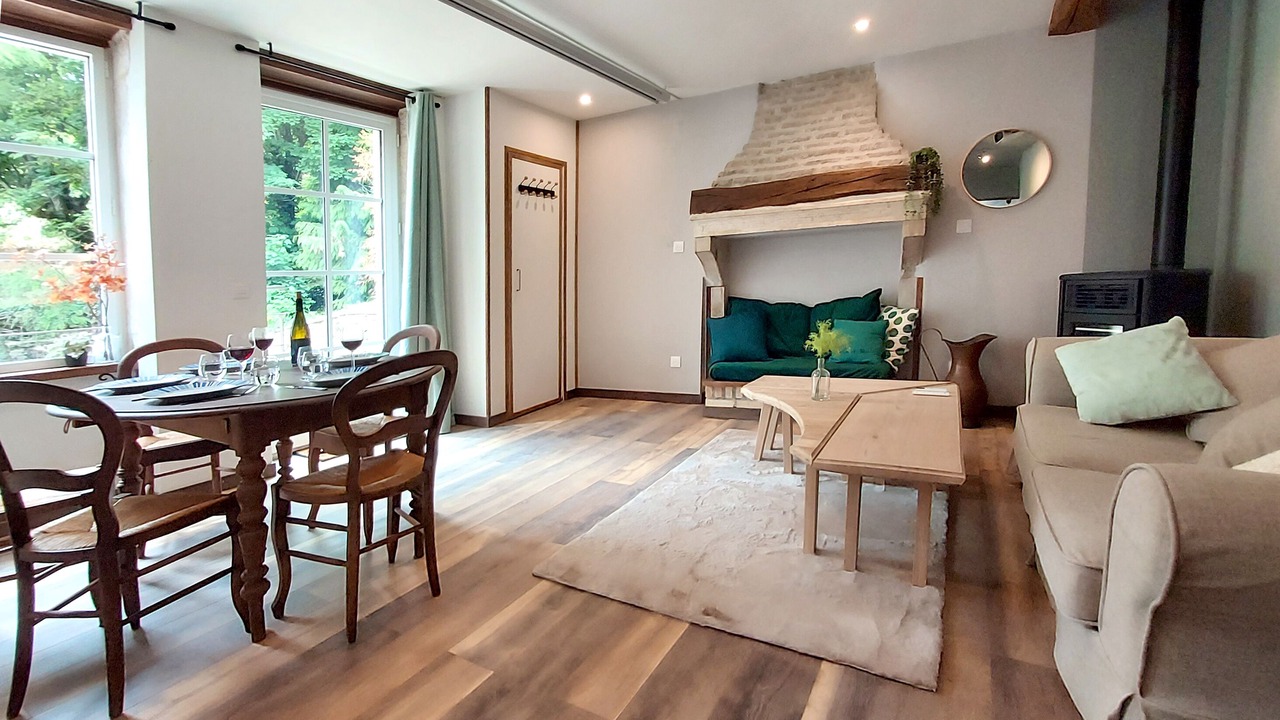 Photo of Livingroom in Saint-Romain