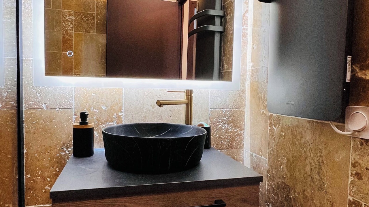 Photo of Bathroom in Les Cevennes