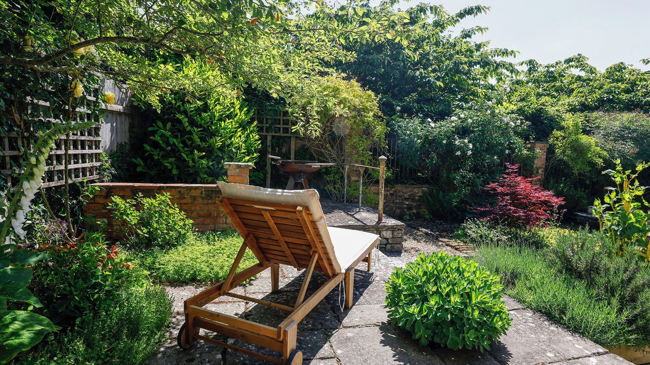 Photo of Outdoor in Blackford