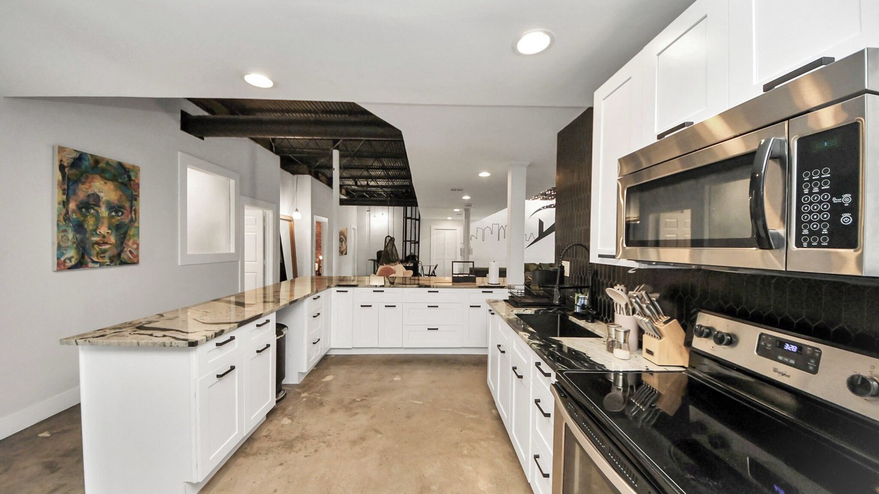 Photo of Kitchen in Midtown