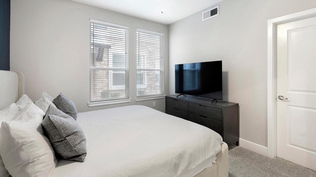 Photo of Bedroom in Allen