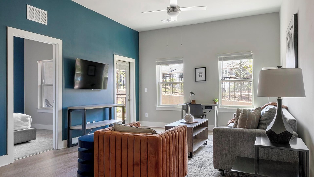 Photo of Livingroom in Town Center