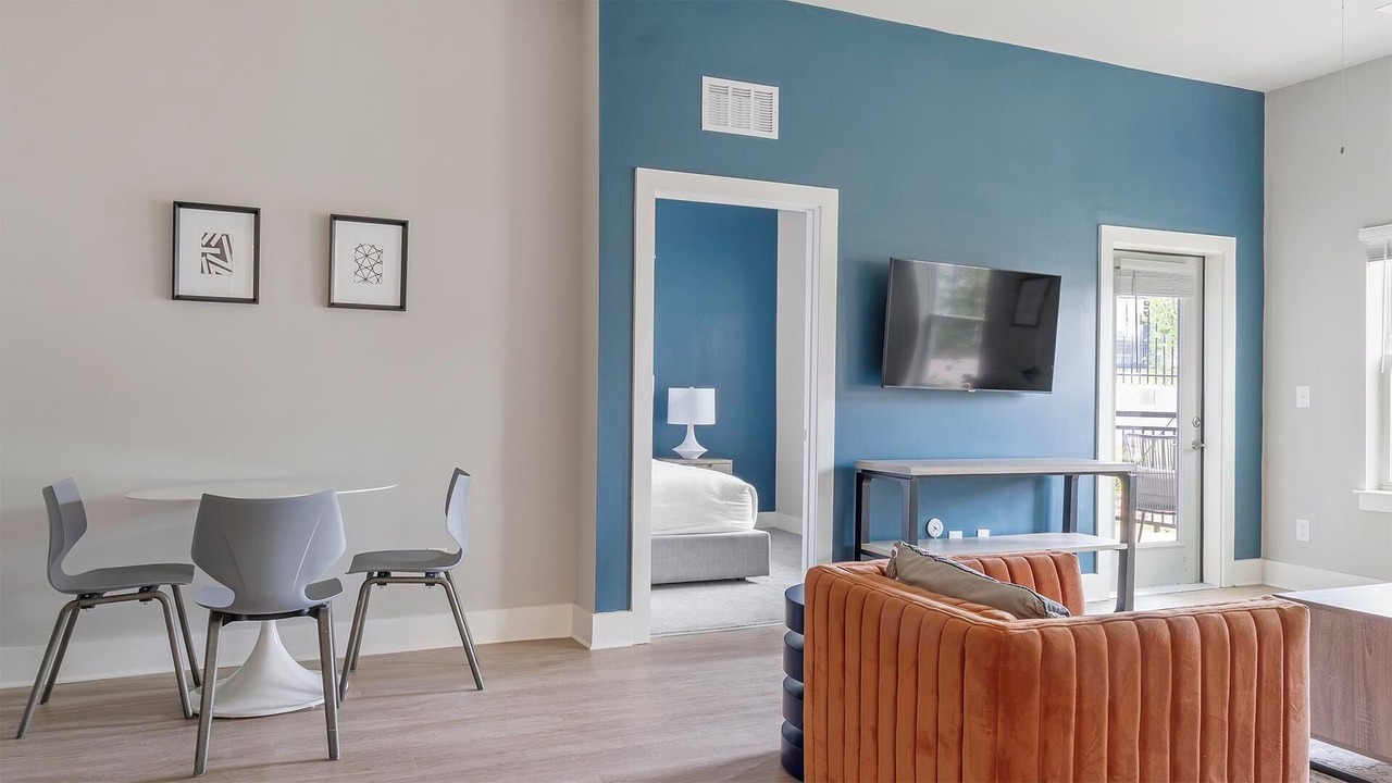 Photo of Livingroom in Town Center