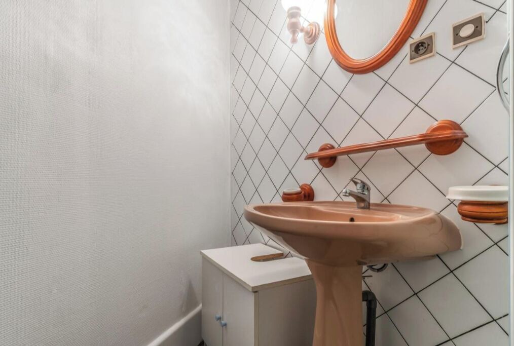 Photo of Bathroom in Bourbon-Lancy