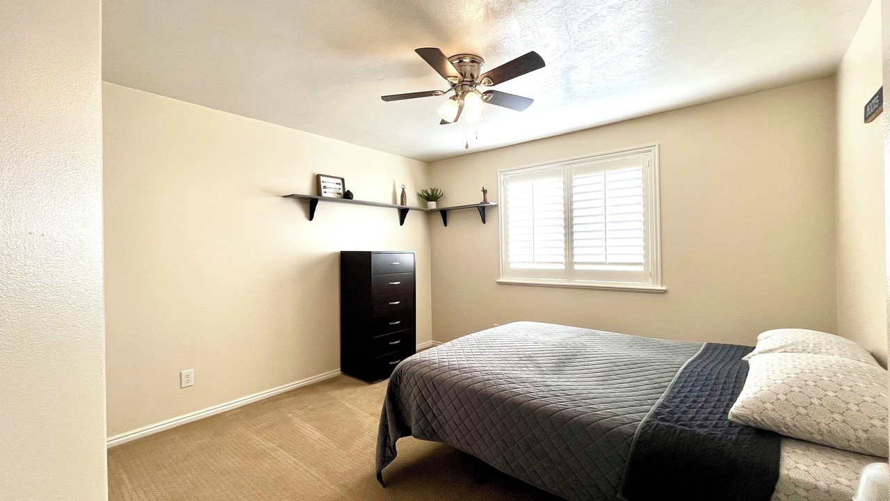 Photo of Bedroom in Maeser