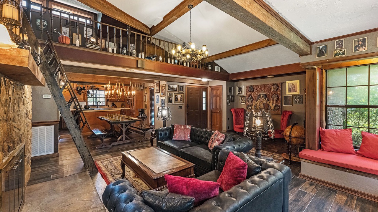 Photo of Livingroom in Onalaska
