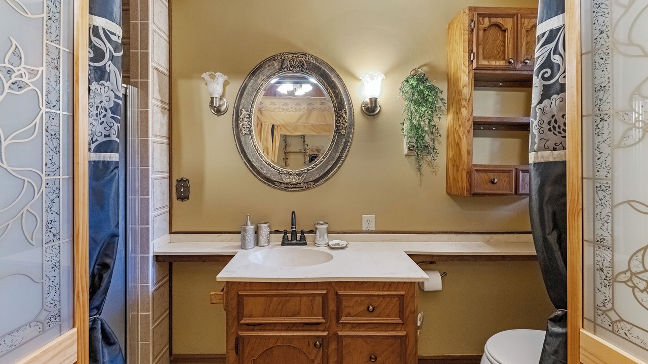 Photo of Bathroom in Onalaska