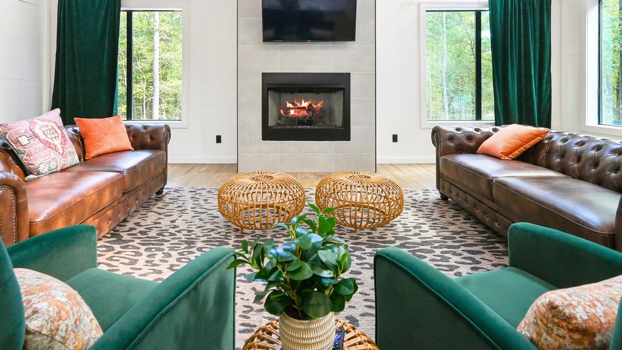 Photo of Livingroom in Broken Bow