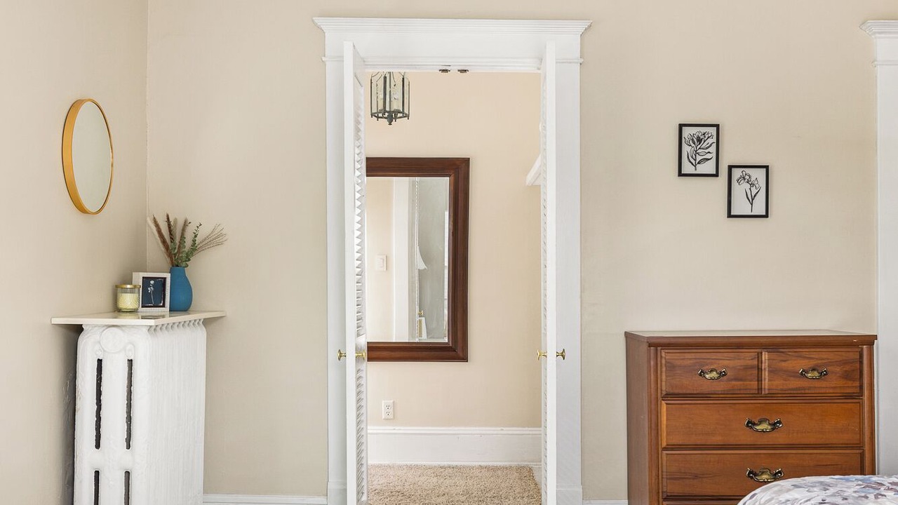 Photo of Bedroom in Ashland