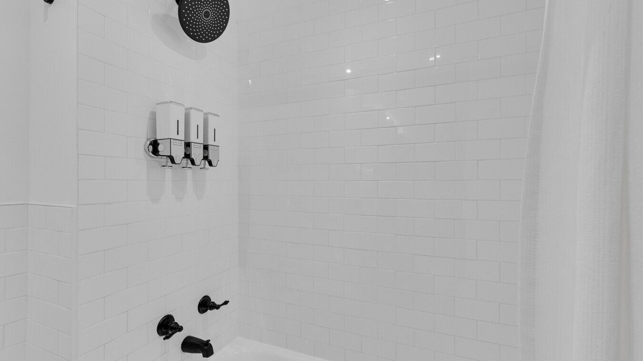 Photo of Bathroom in Milton Park