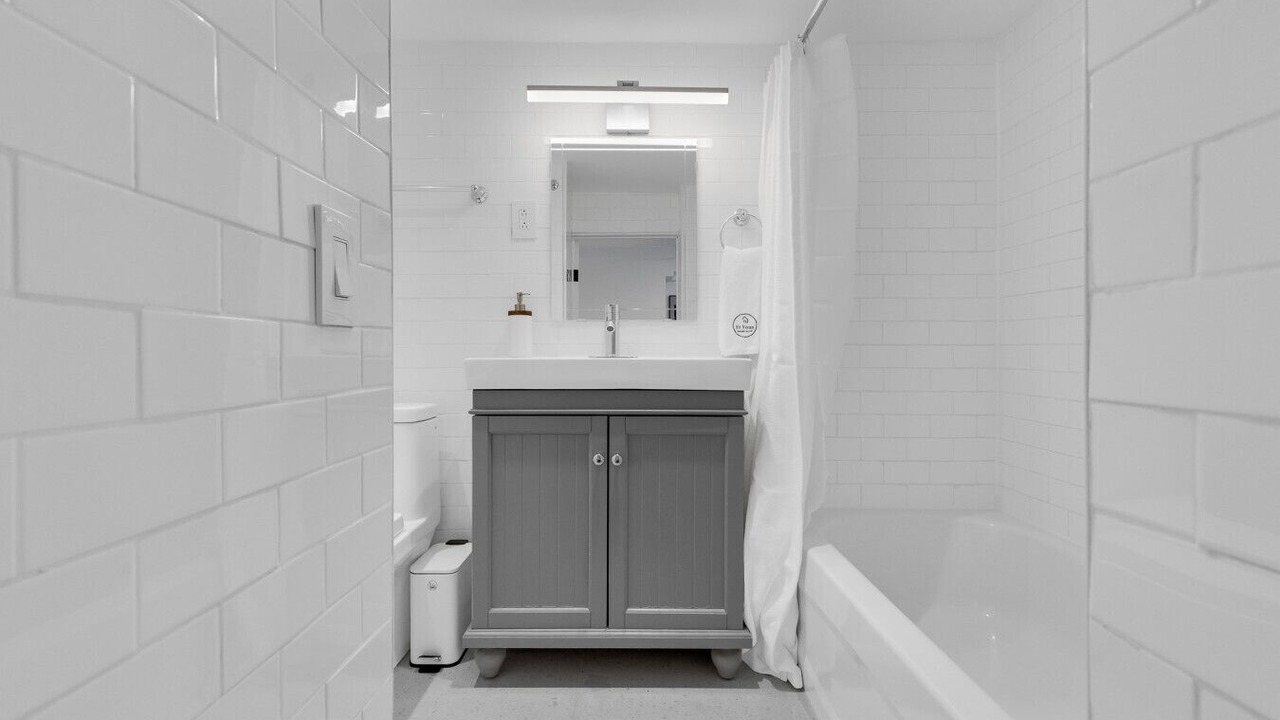 Photo of Bathroom in Milton Park