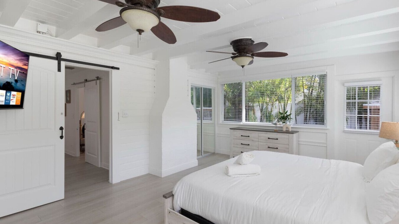Photo of Bedroom in Pineapple Grove Arts District
