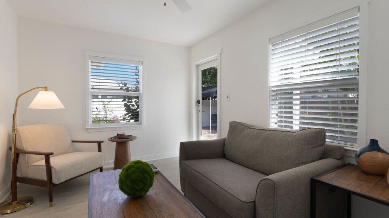 Photo of Livingroom in Pineapple Grove Arts District