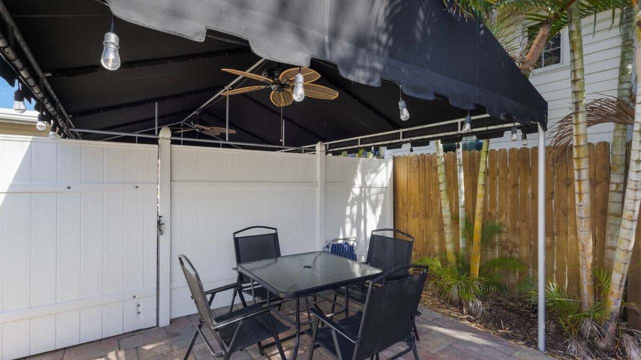 Photo of Outdoor in Pineapple Grove Arts District