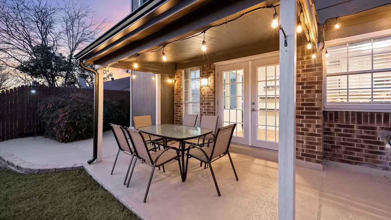 Photo of Outdoor in North Richland Hills