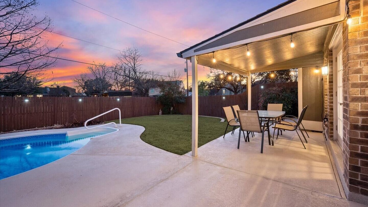 Photo of Outdoor in North Richland Hills