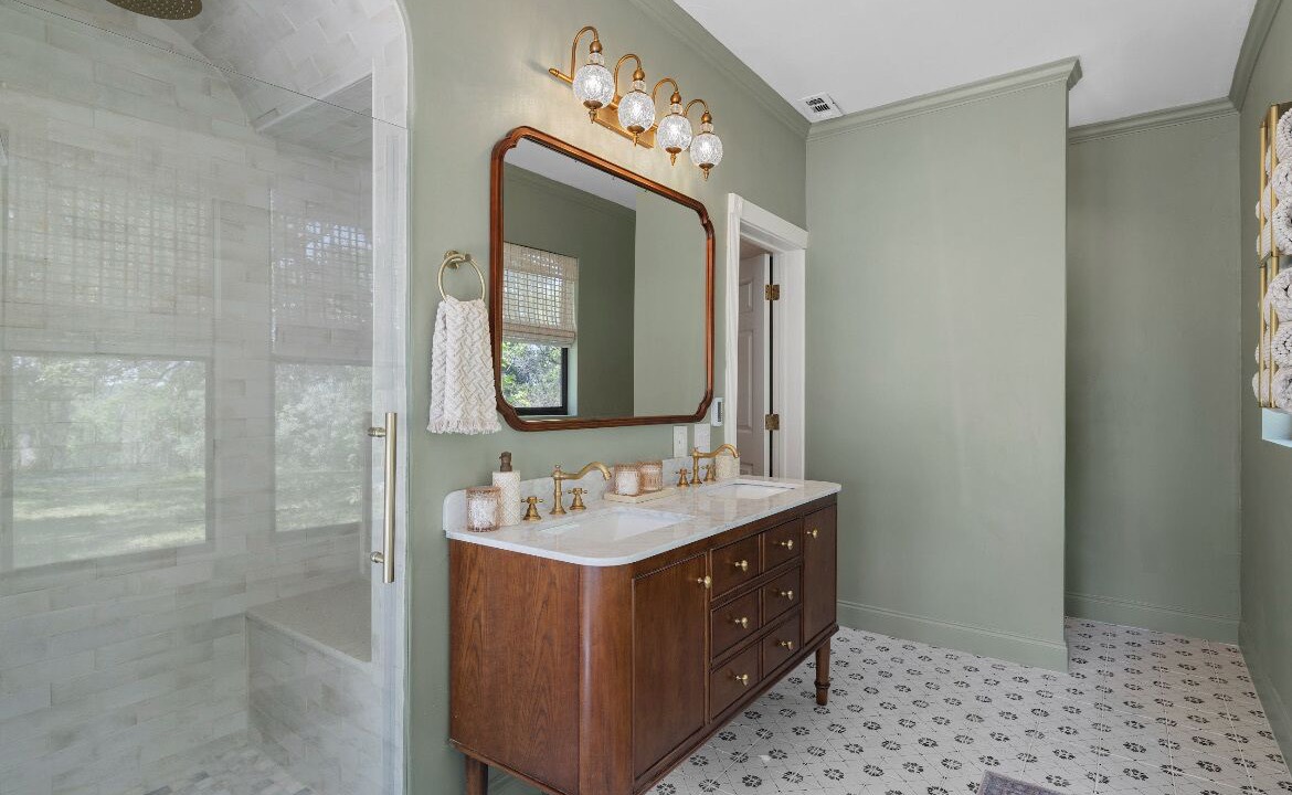 Photo of Bathroom in Valley Mills
