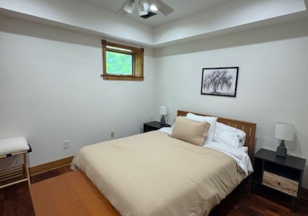 Photo of Bedroom in Sperryville