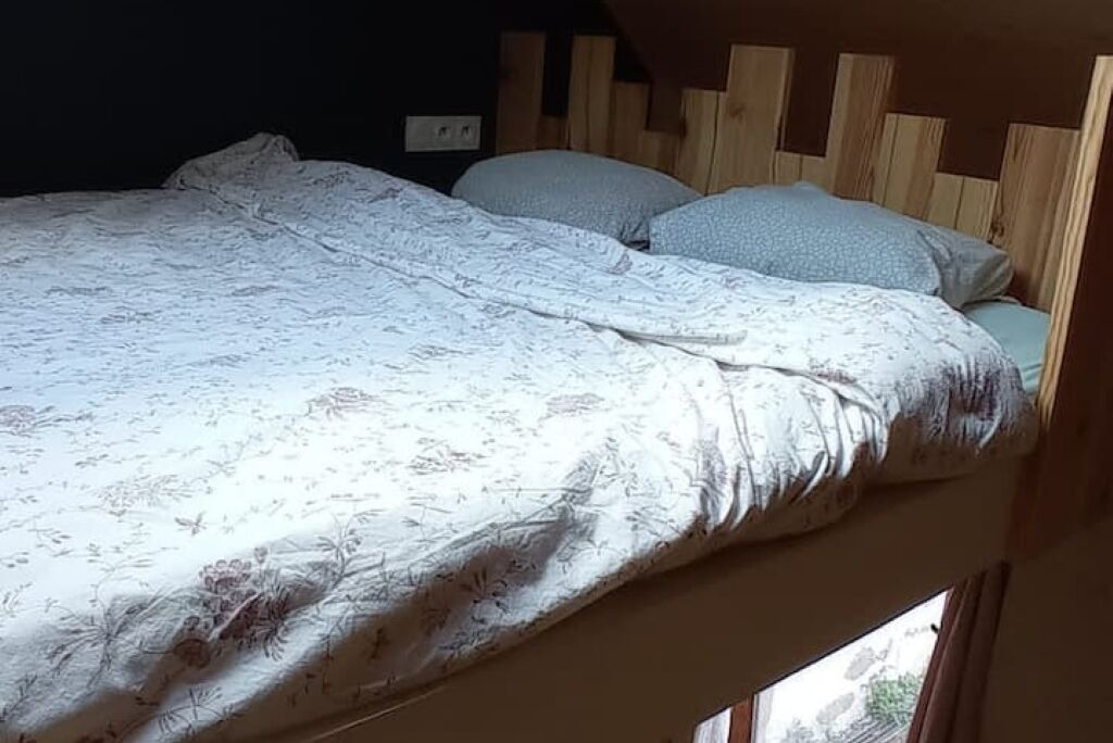 Photo of Bedroom in Plougonven