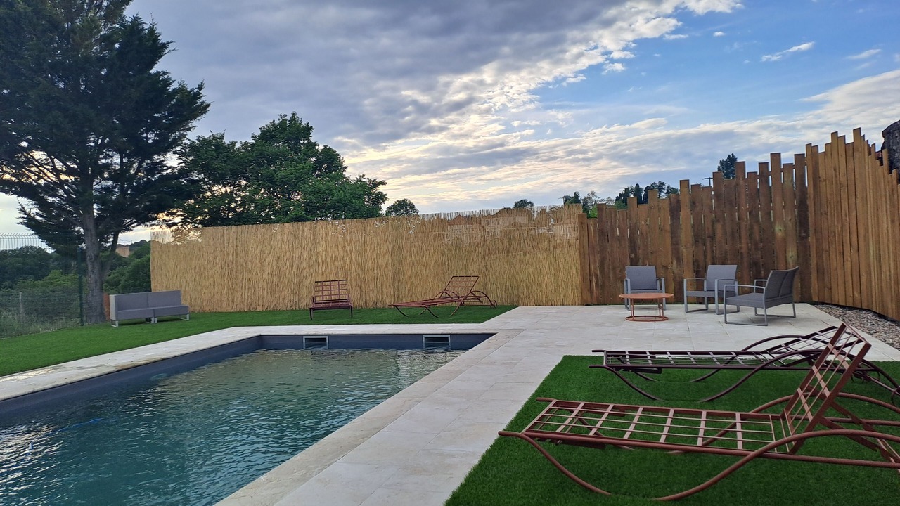 Photo of Outdoor in Castella