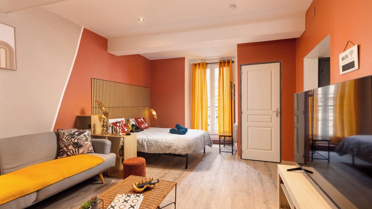 Photo of Bedroom in Limoux