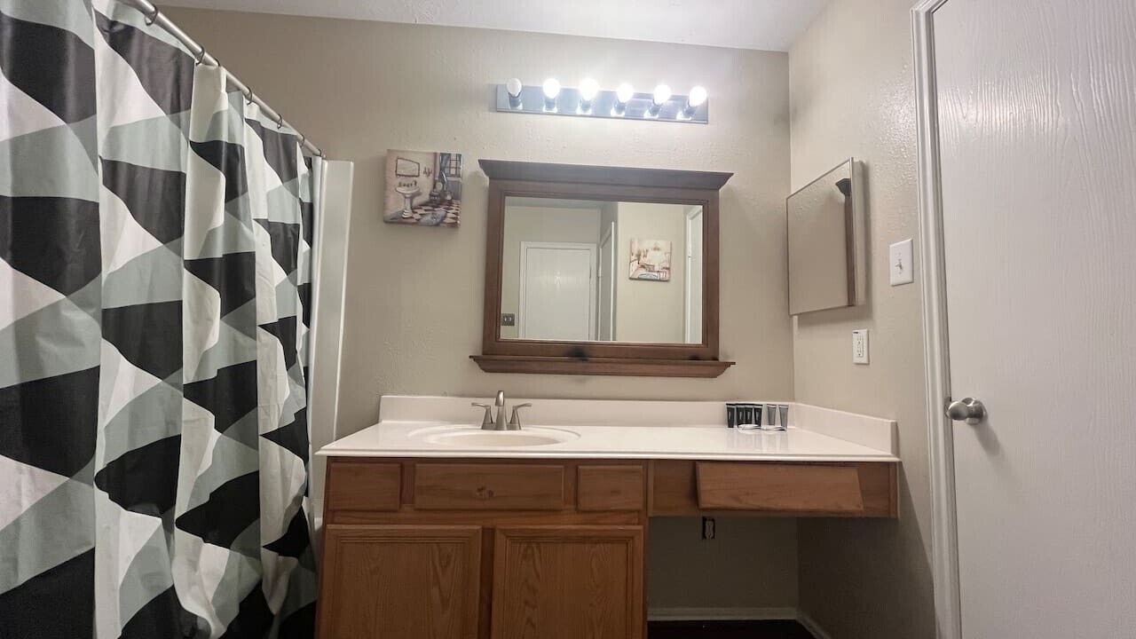 Photo of Bathroom in College Park