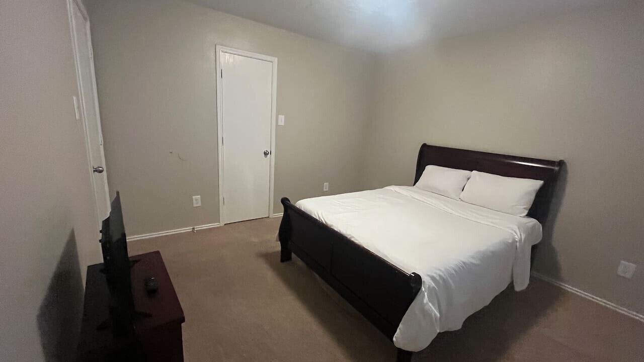 Photo of Bedroom in College Park