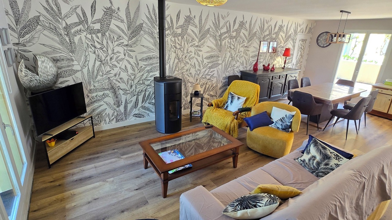 Photo of Livingroom in Aubas