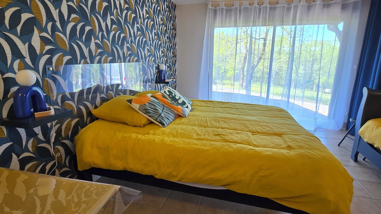 Photo of Bedroom in Aubas