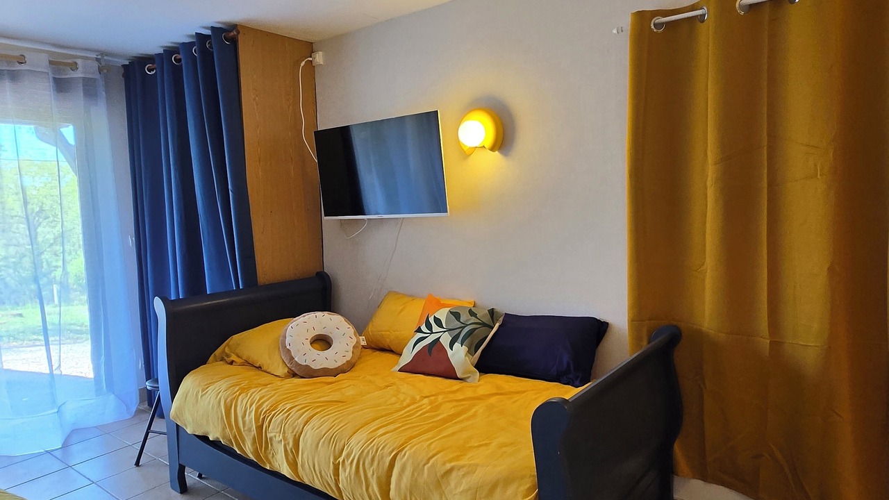 Photo of Bedroom in Aubas