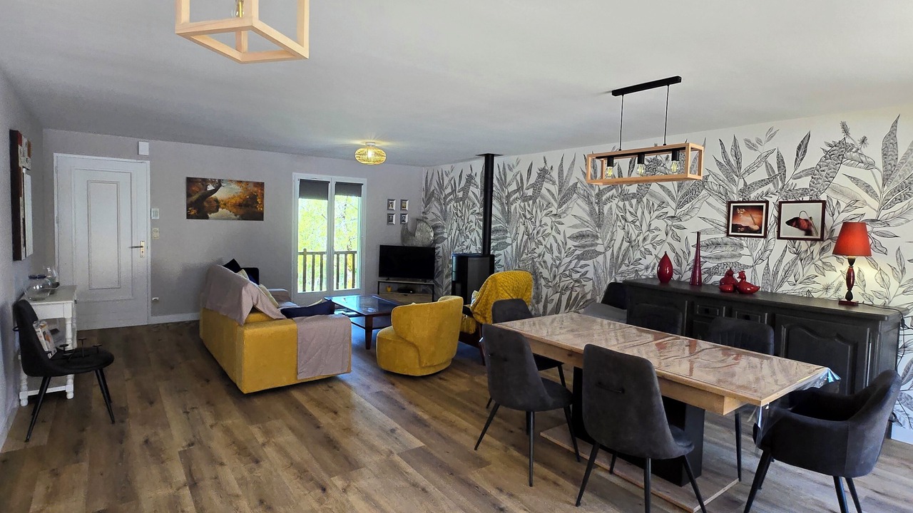 Photo of Livingroom in Aubas