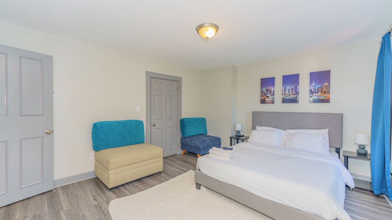 Photo of Bedroom in Albany