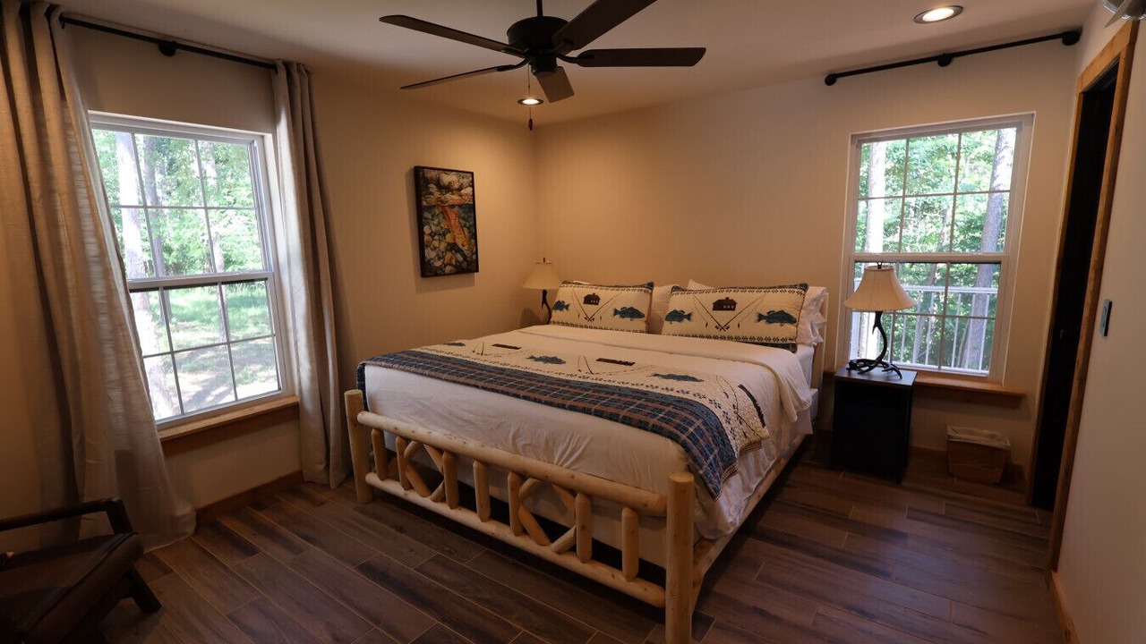 Photo of Others in Imperial