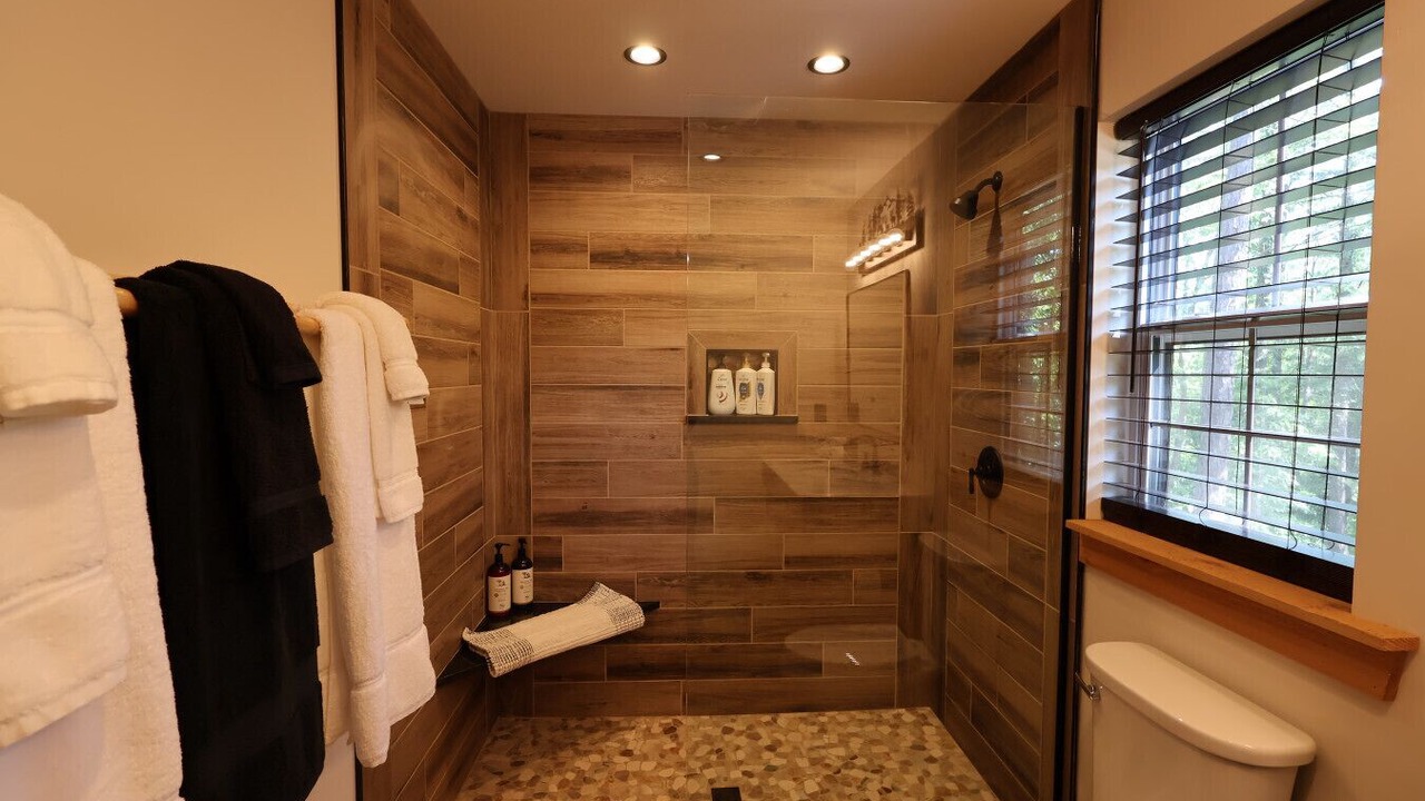 Photo of Bathroom in Imperial