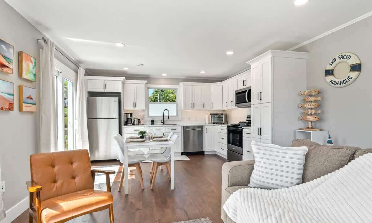 Photo of Others in Stratford