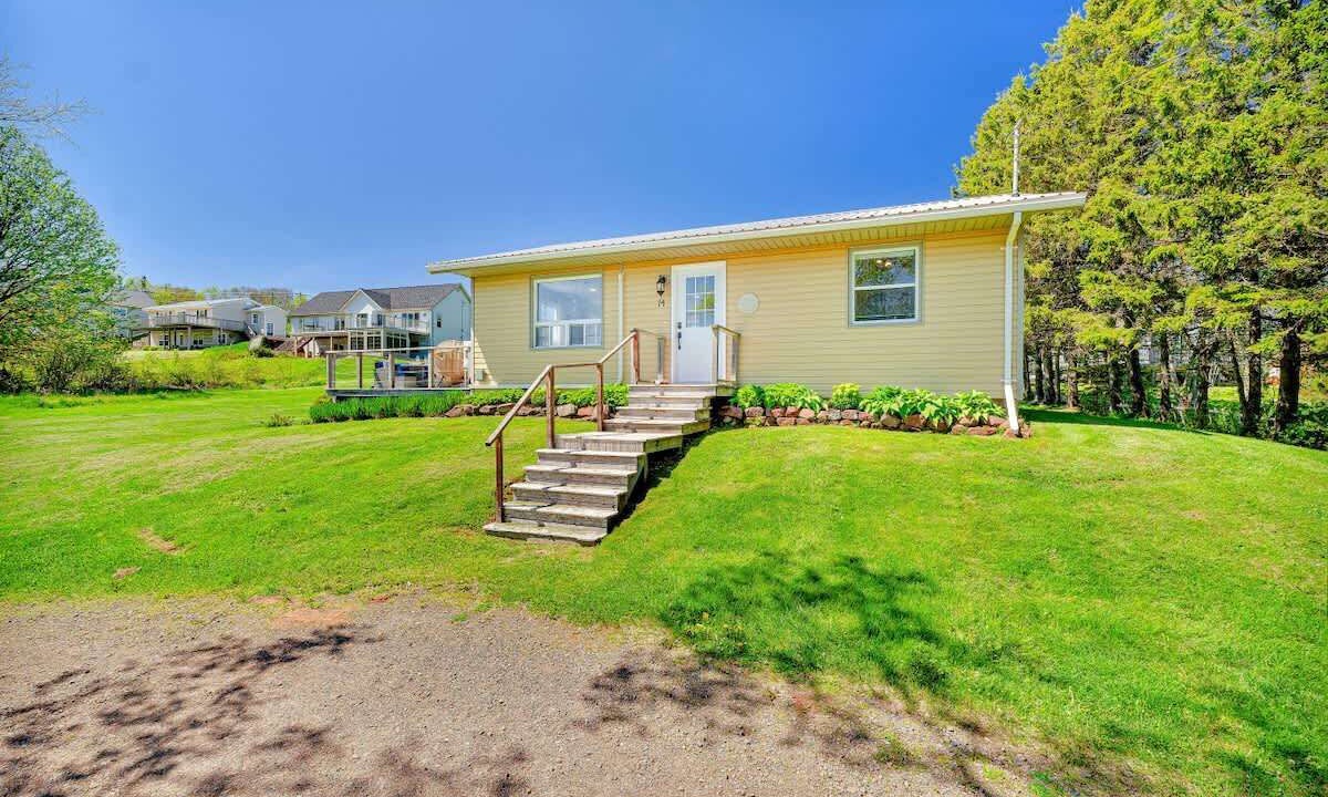 Photo of Others in Stratford