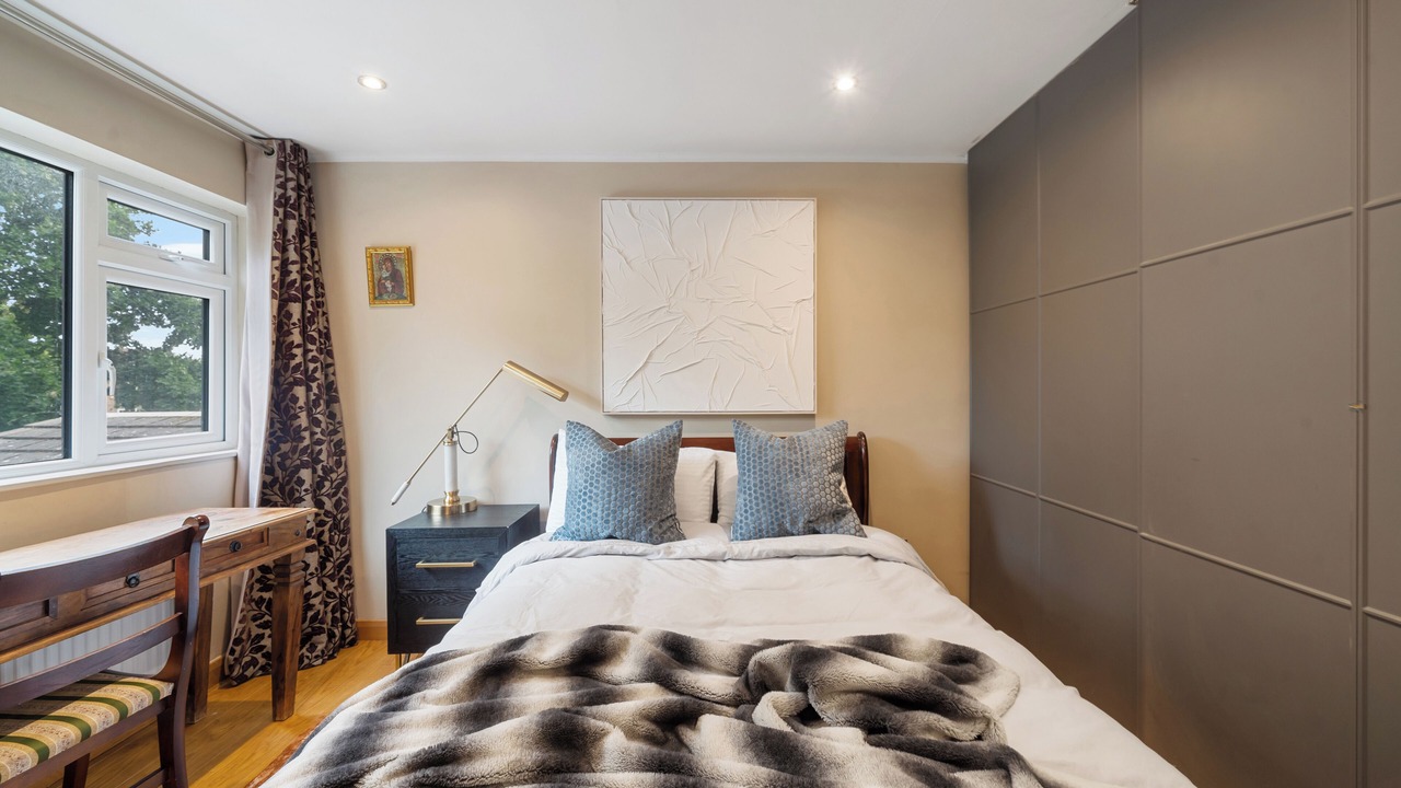 Photo of Bedroom in Hobbayne