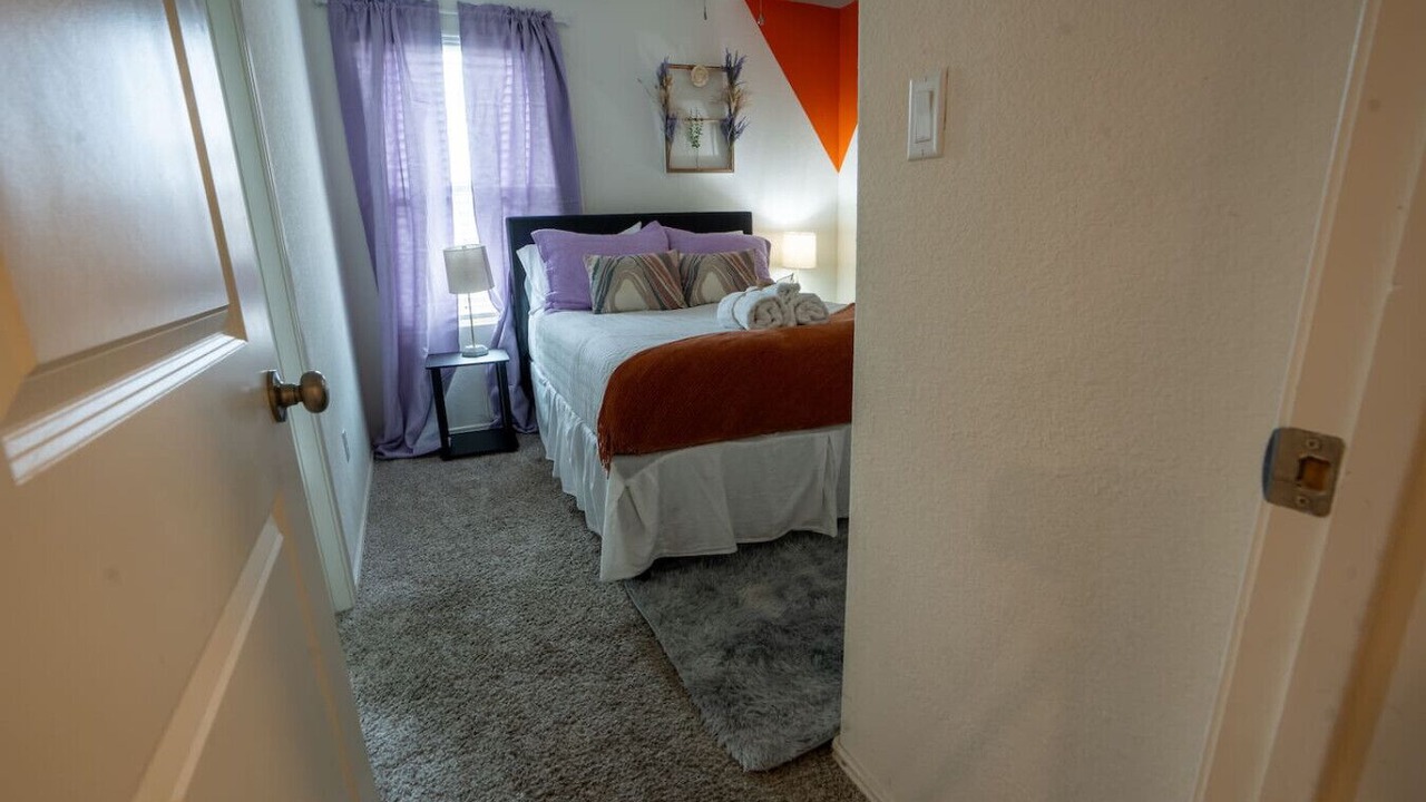 Photo of Bedroom in Hutto