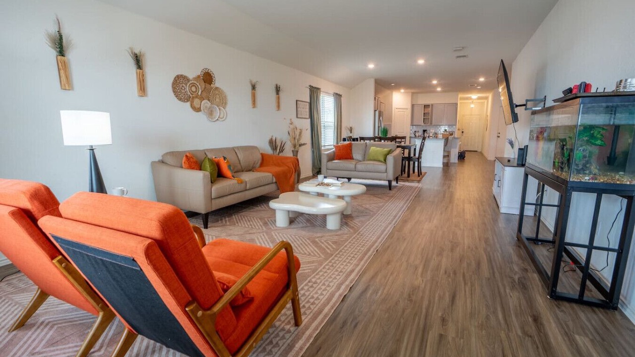 Photo of Livingroom in Hutto