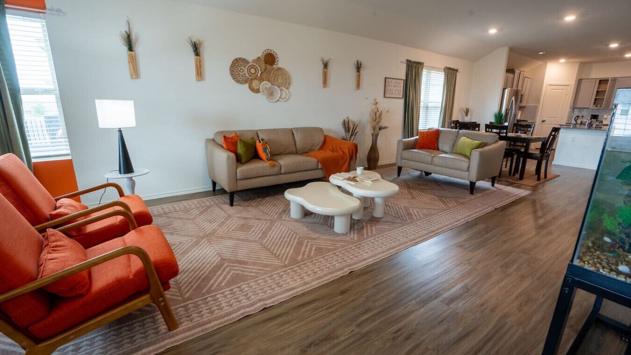 Photo of Livingroom in Hutto