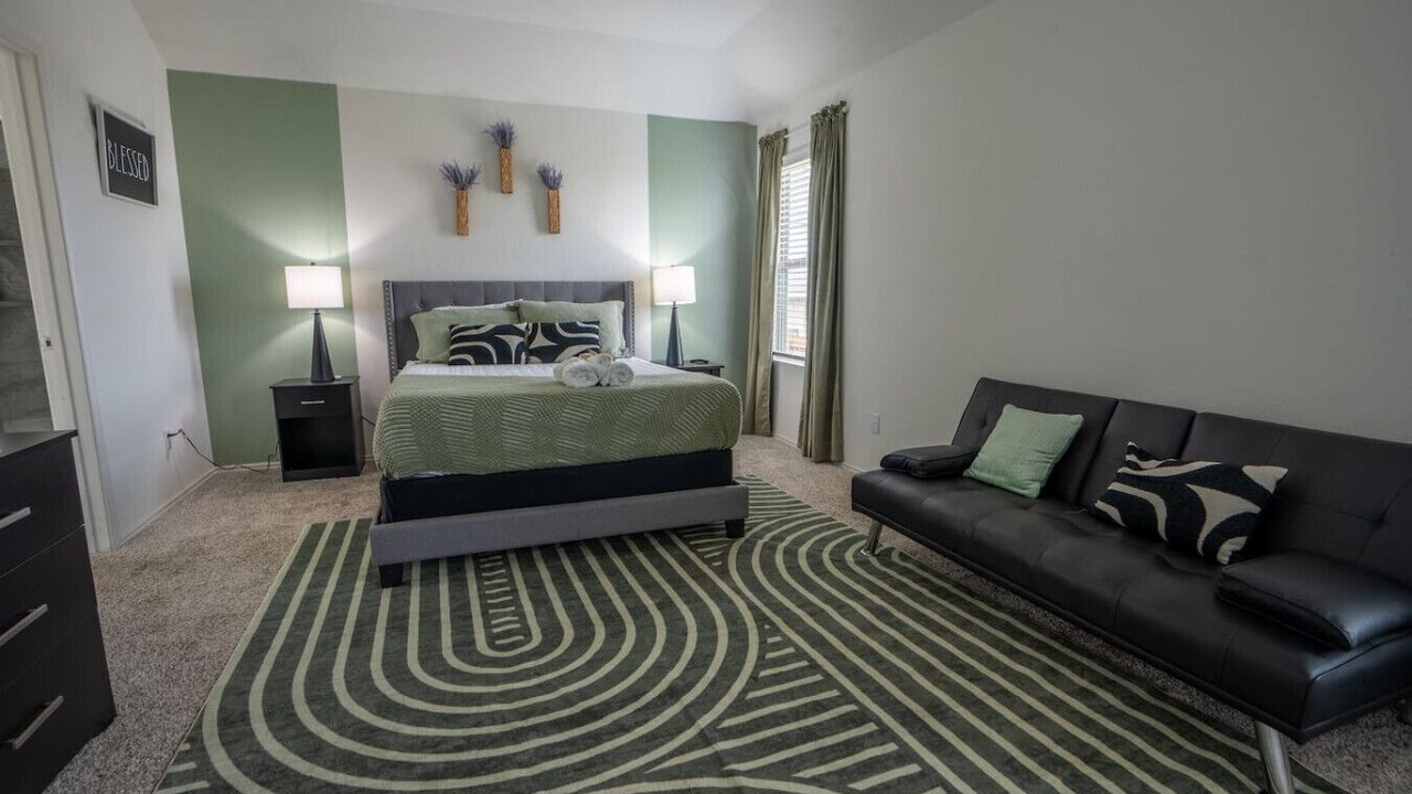 Photo of Bedroom in Hutto