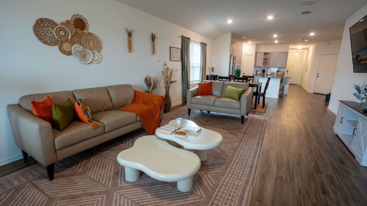 Photo of Livingroom in Hutto