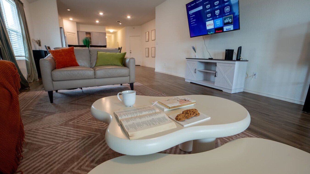 Photo of Livingroom in Hutto
