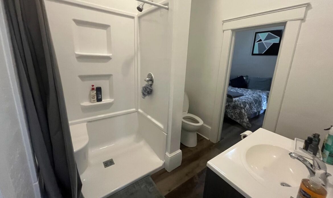 Photo of Bathroom in Valentine