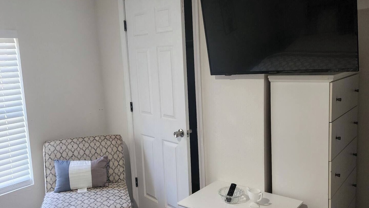 Photo of Livingroom in Many