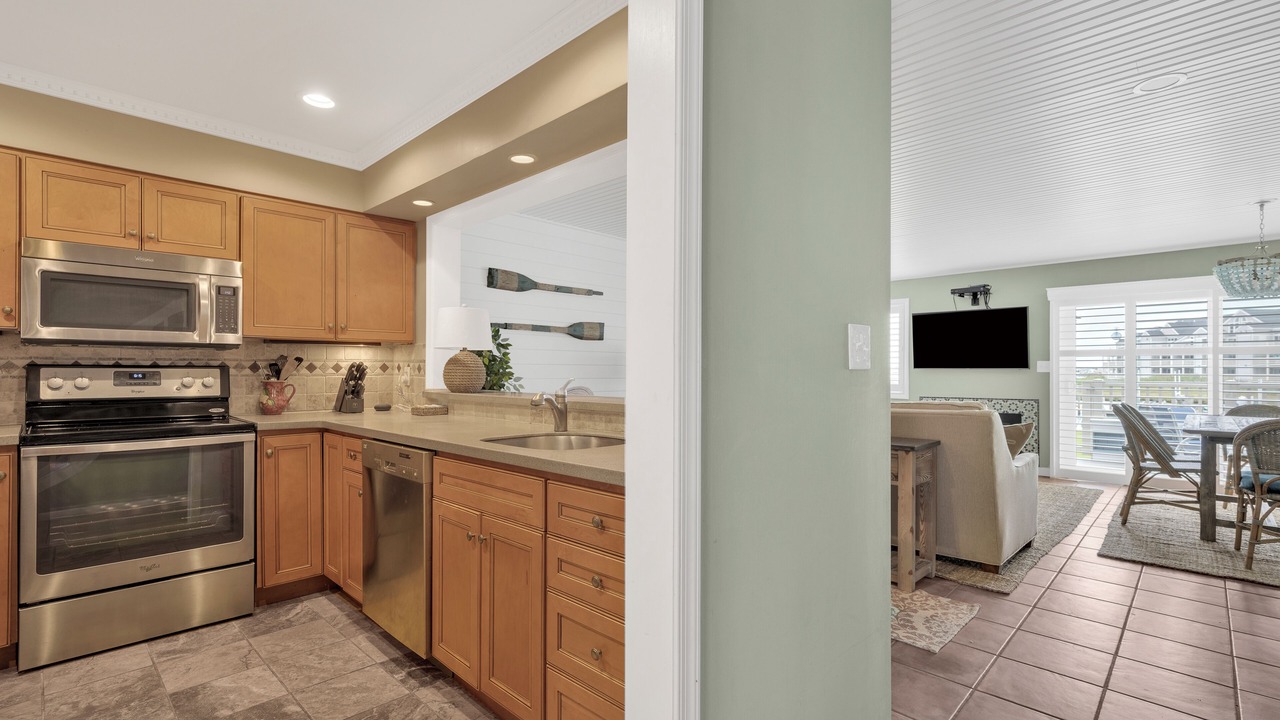 Photo of Kitchen in Heron Harbour Isle
