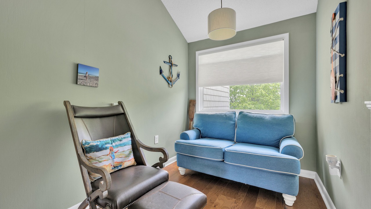 Photo of Livingroom in Heron Harbour Isle