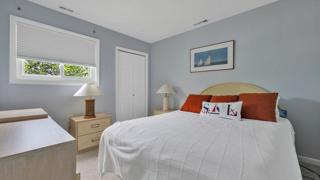 Photo of Bedroom in Heron Harbour Isle