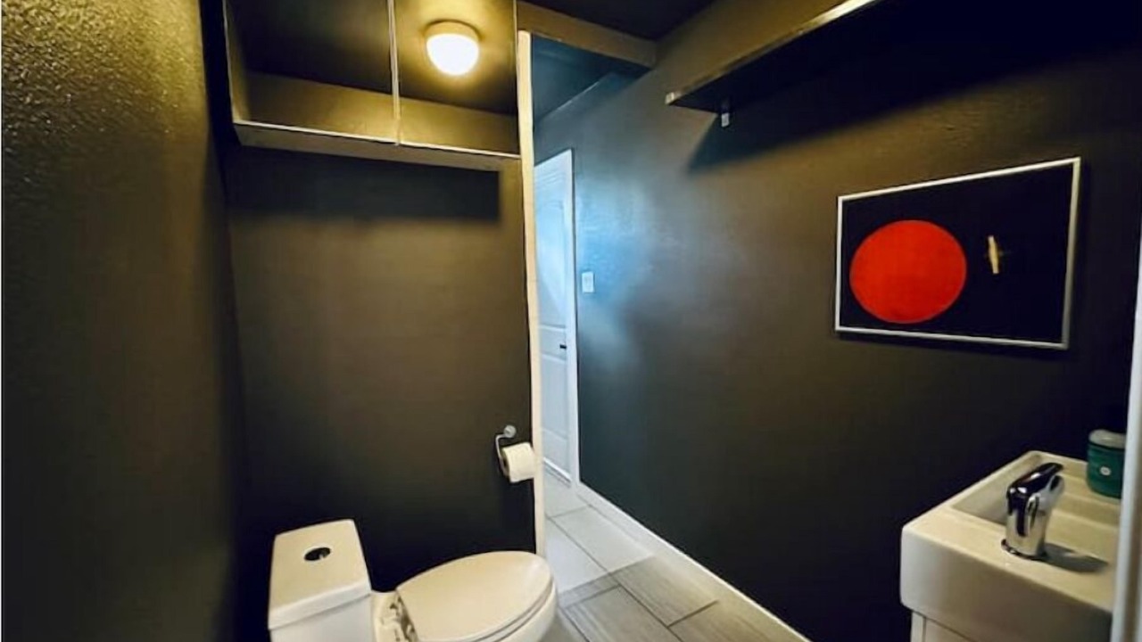 Photo of Bathroom in South Manchaca